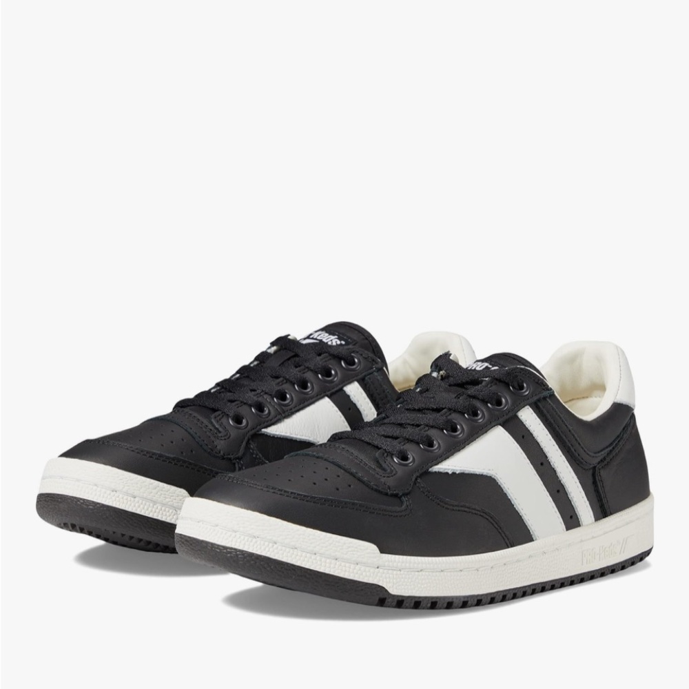 Keds Skyhawk Lo Leather Sneakers Black/White
